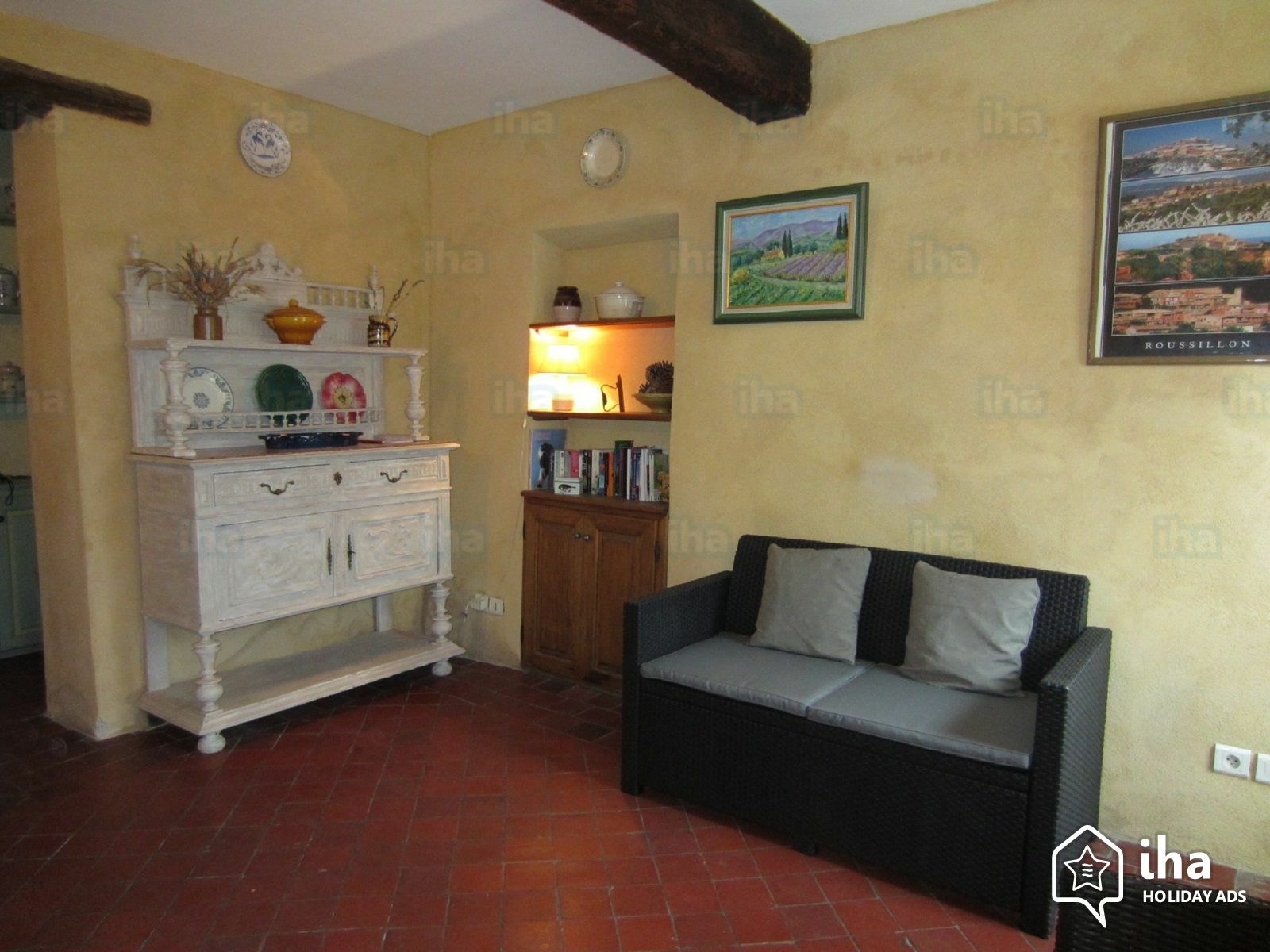 La Touloubre Hotel La Barben Buitenkant foto